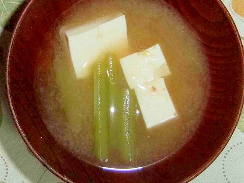 ふきと豆腐の味噌汁